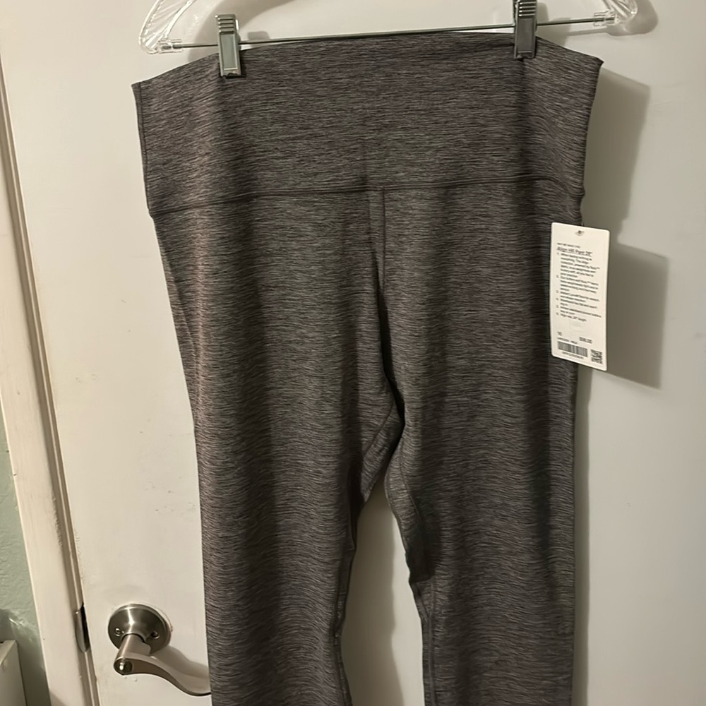 New lululemon size 16 legging